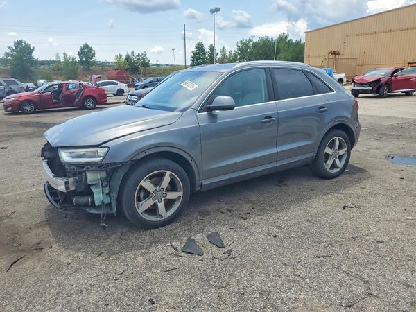2015 AUDI Q3 quattro Premium Plus