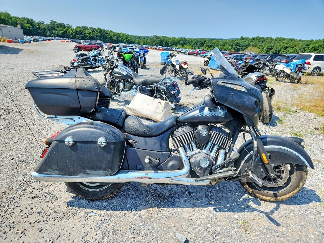 2017 INDIAN MOTORCYCLE CO. MOTORCYCLE