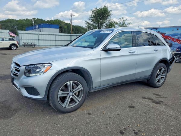 2017 MERCEDES-BENZ GLC