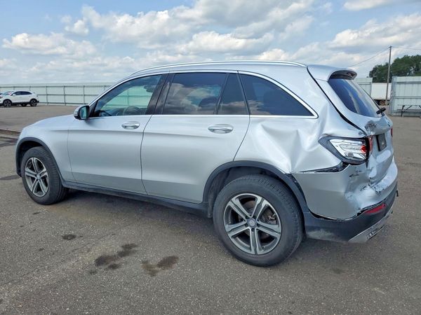 2017 MERCEDES-BENZ GLC