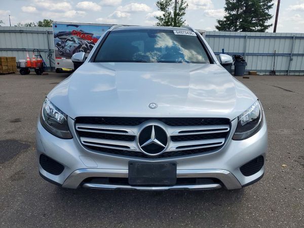 2017 MERCEDES-BENZ GLC