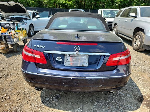 2012 MERCEDES-BENZ E E350