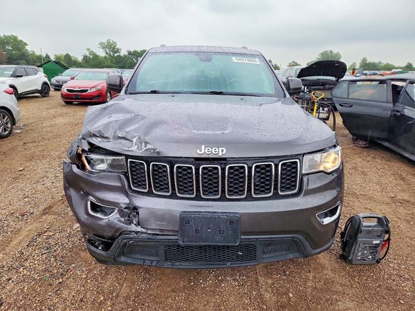 2019 JEEP GRAND CHEROKEE LAREDO 4X4