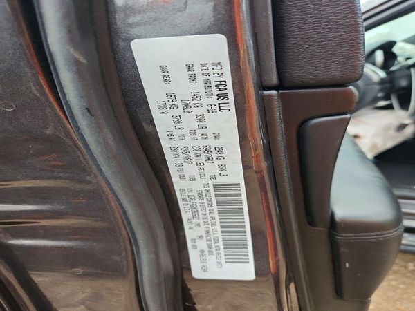2019 JEEP GRAND CHEROKEE LAREDO 4X4