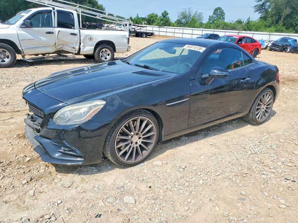 2017 MERCEDES-BENZ SLC SLC300