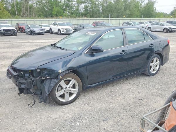 2014 TOYOTA CAMRY