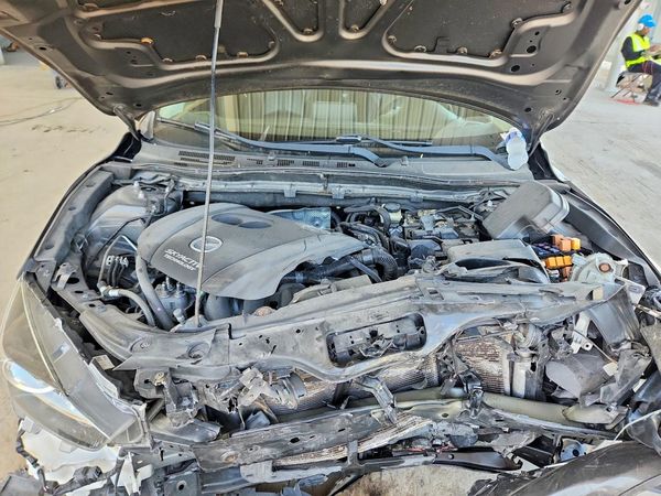 2017 MAZDA 3 Touring — Engine bay