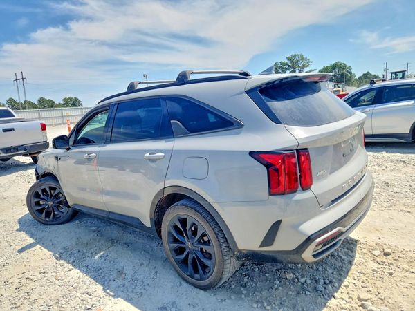 2022 KIA SORENTO
