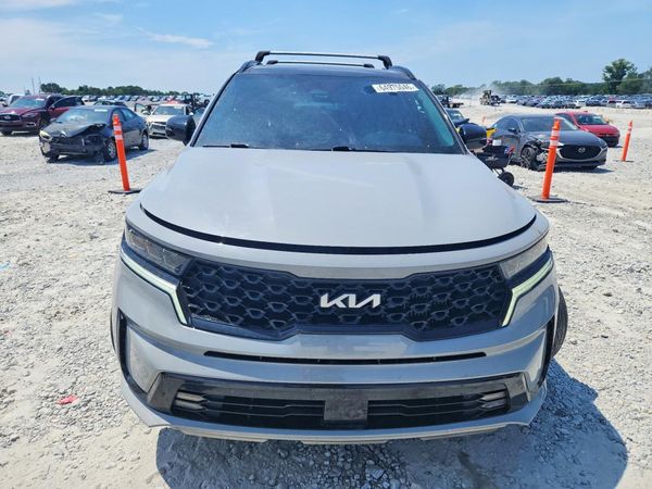 2022 KIA SORENTO