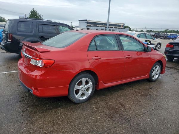 2012 TOYOTA COROLLA