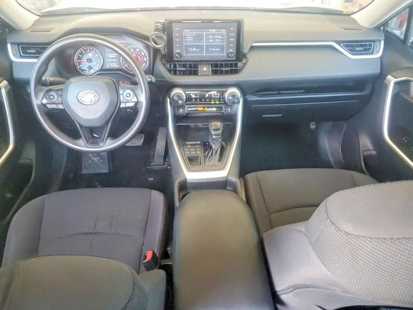 2019 TOYOTA RAV4