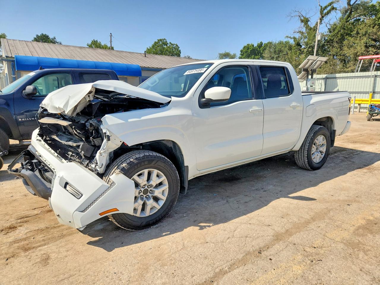 2023 NISSAN FRONTIER Crew Cab