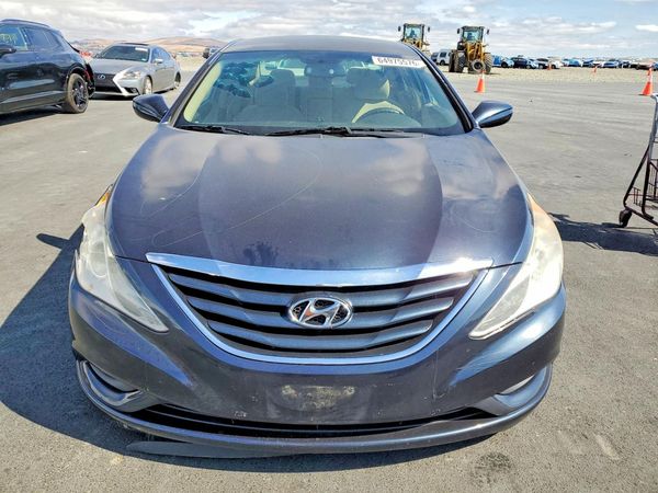 2013 HYUNDAI SONATA GLS/ GLS Popular