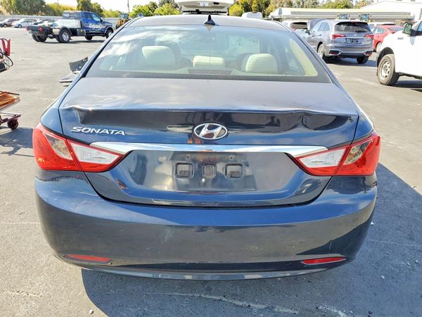 2013 HYUNDAI SONATA GLS/ GLS Popular