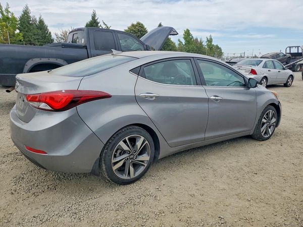 2015 HYUNDAI ELANTRA GLS(Middle)