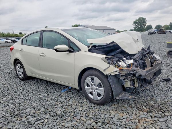 2015 KIA FORTE 4D GL(Middle-low grade)