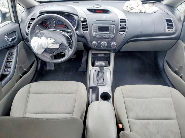 2015 KIA FORTE 4D GL(Middle-low grade)