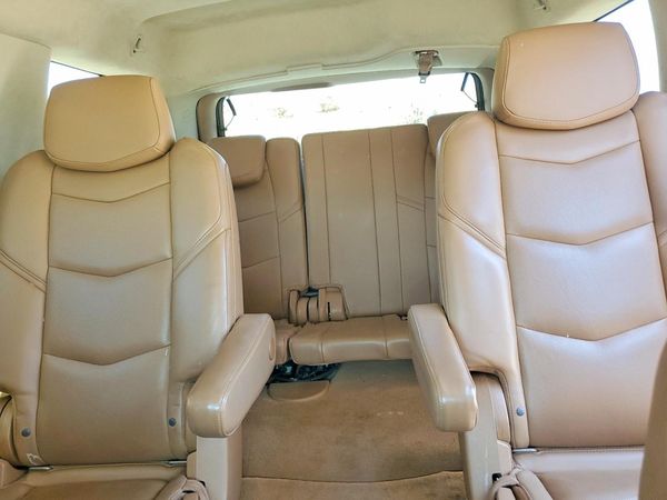 2016 CADILLAC ESCALADE Platinum