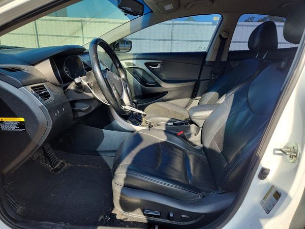 2015 HYUNDAI ELANTRA