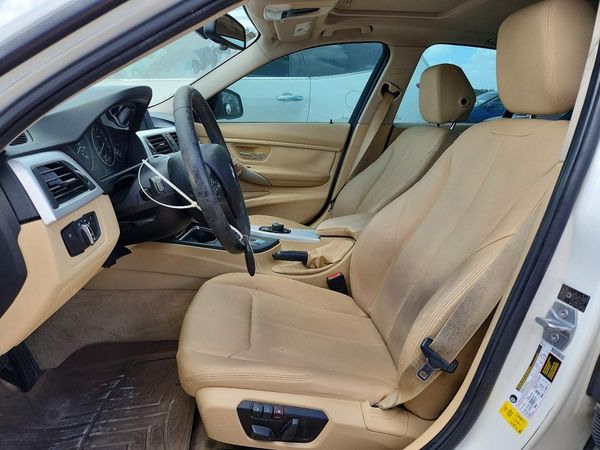 2013 BMW 328 SA