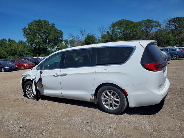 2023 CHRYSLER PACIFICA