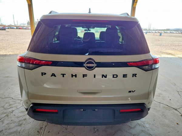 2024 NISSAN PATHFINDER SV