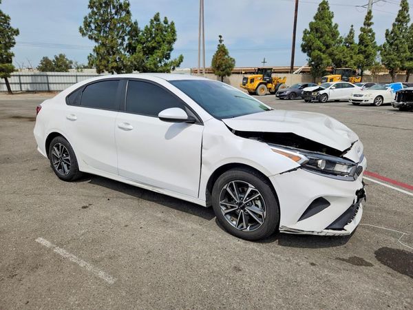 2022 KIA FORTE