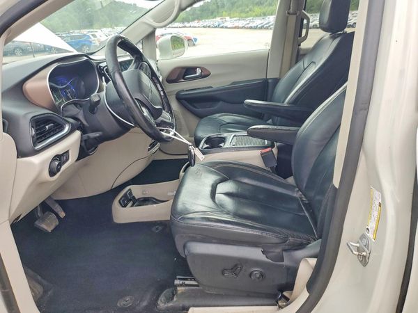2019 CHRYSLER PACIFICA Touring L Plus
