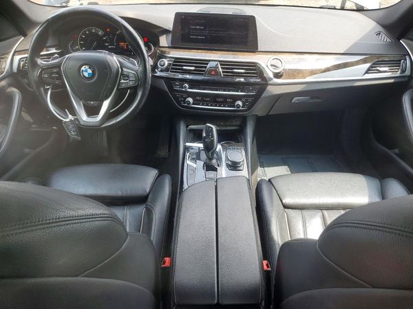 2018 BMW 530XE