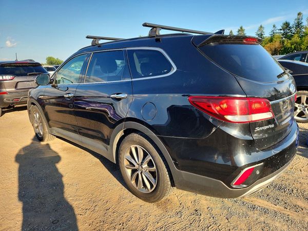 2018 HYUNDAI SANTA FE SE Premium pkg