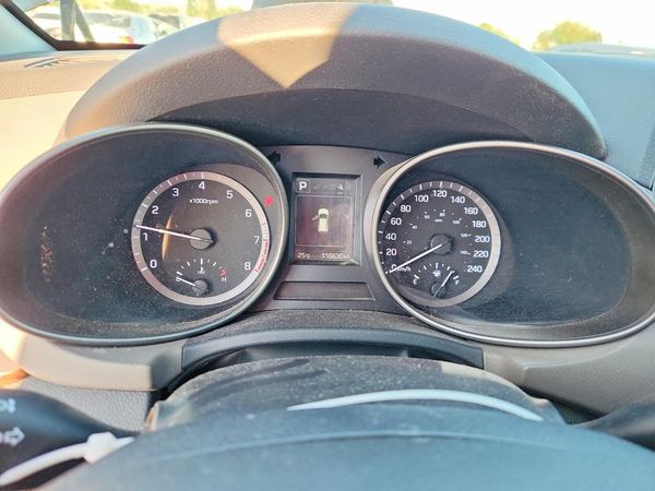 2018 HYUNDAI SANTA FE SE Premium pkg