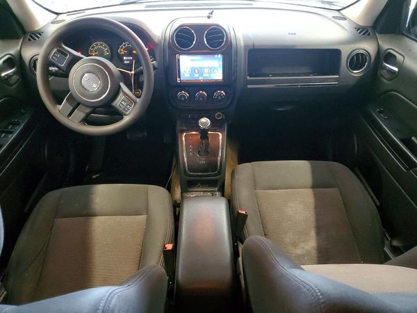 2015 JEEP PARTROIT Sport