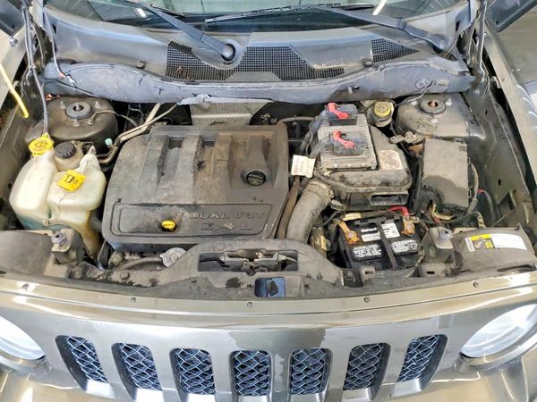 2015 JEEP PARTROIT Sport