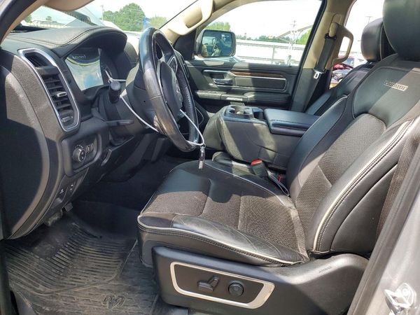 2019 RAM 1500 LARAMIE CREW CAB 4X4
