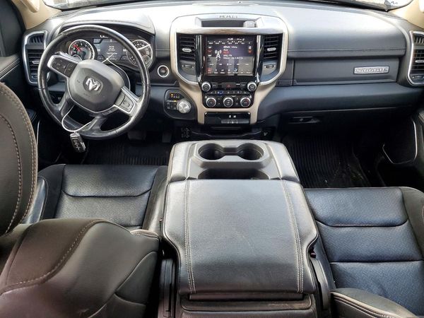 2019 RAM 1500 LARAMIE CREW CAB 4X4