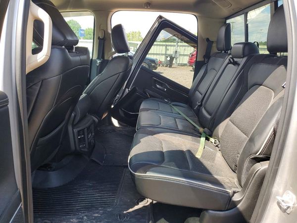 2019 RAM 1500 LARAMIE CREW CAB 4X4
