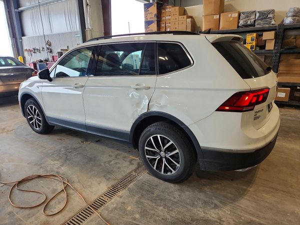 2021 VOLKSWAGEN TIGUAN