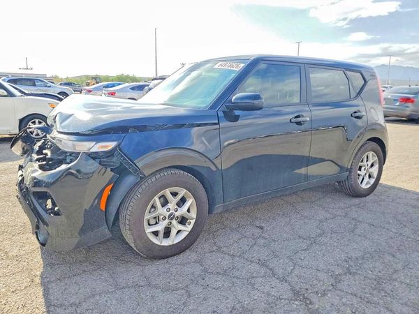 2022 KIA SOUL LX, S, X Line