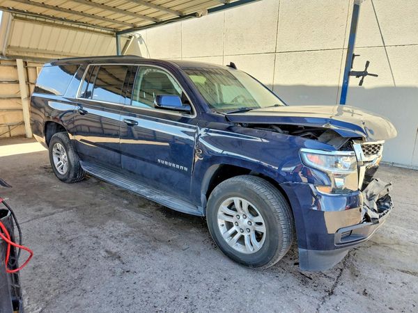 2019 CHEVROLET SUBURBAN LT — Passenger 3/4