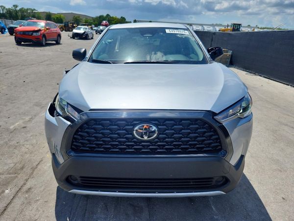 2025 TOYOTA COROLLA CROSS L