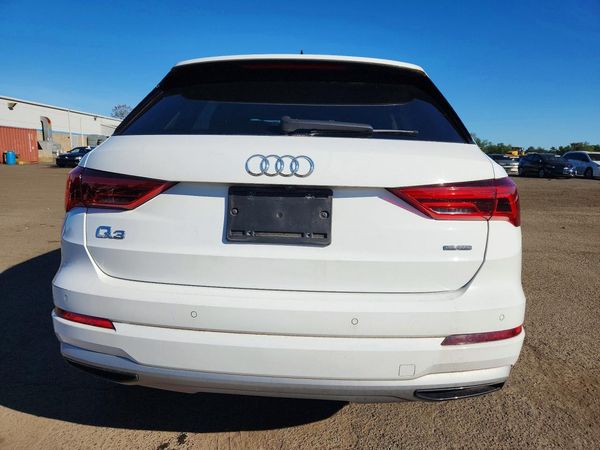 2020 AUDI Q3 quattro Premium Plus