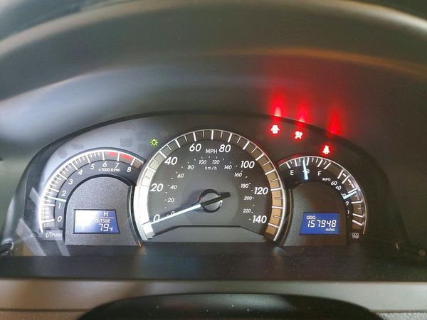 2012 TOYOTA CAMRY
