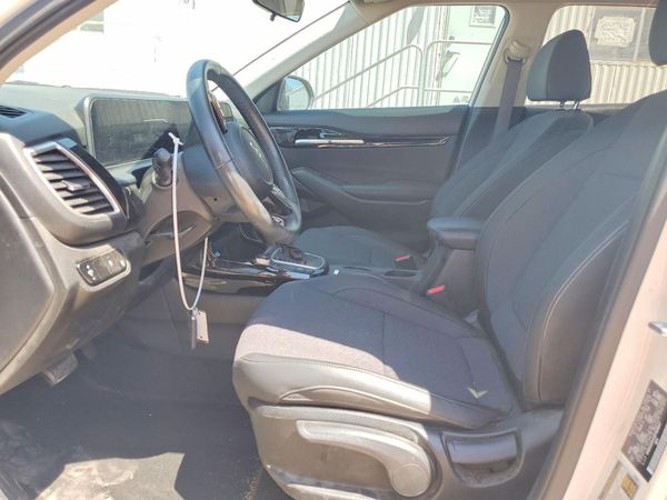 2024 KIA SELTOS S, X-Line