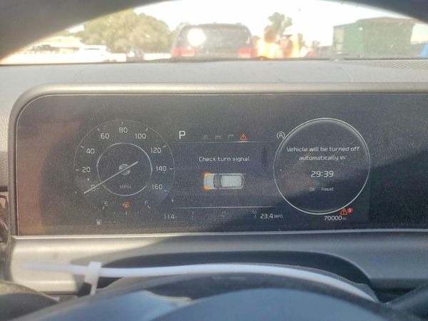 2024 KIA SELTOS S, X-Line