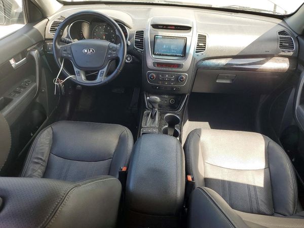 2015 KIA SORENTO GLS