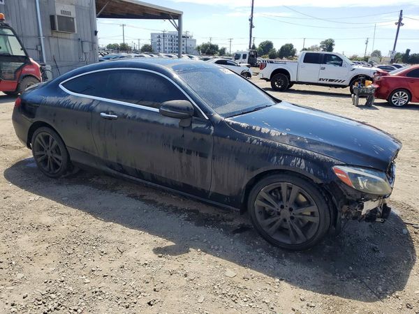 2017 MERCEDES-BENZ C