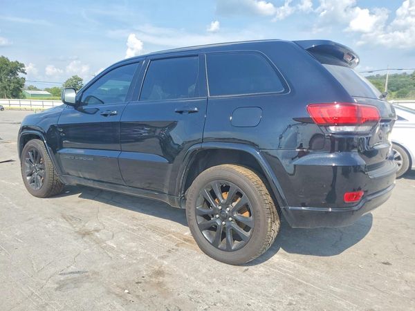 2020 JEEP GRAND CHEROKEE Laredo