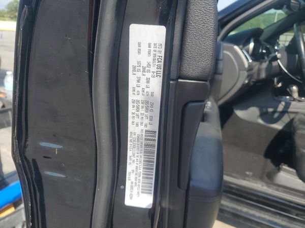2020 JEEP GRAND CHEROKEE Laredo