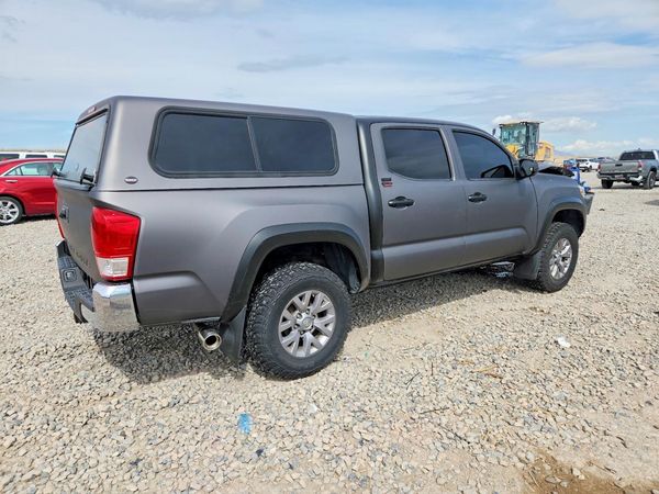 2017 TOYOTA TACOMA