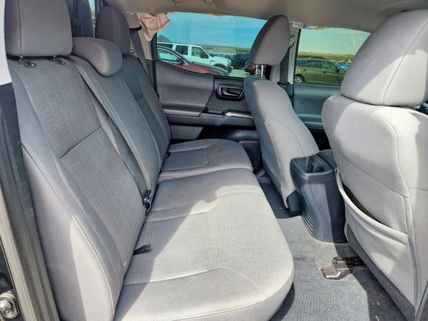 2017 TOYOTA TACOMA